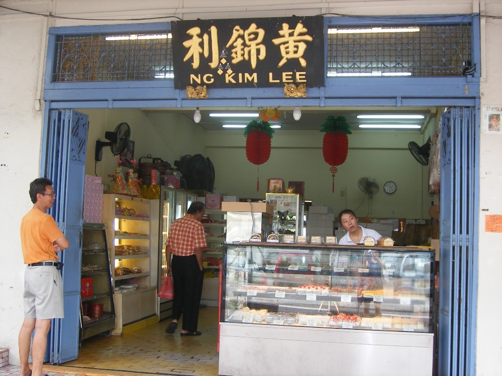 Best Old-School Bakeries in Singapore That Still Exist in 2025
